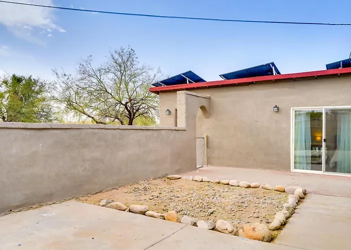 2 Mi To Of Arizona: Urban Escape * Tucson
